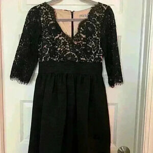 Eliza J cocktail dress - black and lace - size 2P